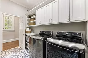 570 Laurel Oaks Ln, Milton, GA 30004 - Photo 32