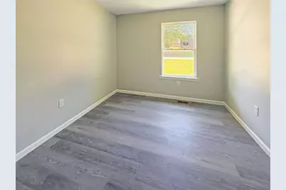 24 George Street, Forsyth, GA 31029 - Photo 8
