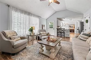 114 Eagle Glen Dr, Woodstock, GA 30189 - Photo 1