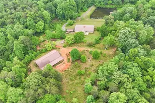 4454 Ledan Ext, Gainesville, GA 30506 - Photo 2