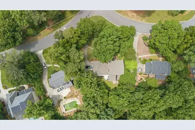6965 Hunters Branch Drive, Sandy Springs, GA 30328 - Photo 42
