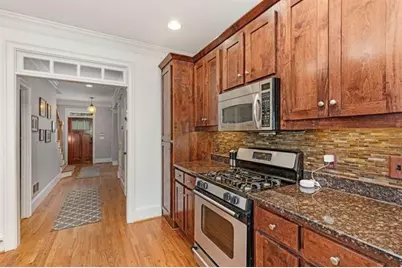 1390 Marion Walk SE, Atlanta, GA 30315 - Photo 18