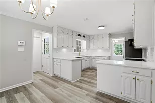 2595 Marsha Cir, Cumming, GA 30041 - Photo 4