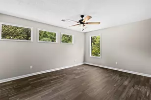 1055 Chapman Ln, Stone Mountain, GA 30088 - Photo 26