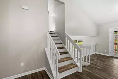 1055 Chapman Lane, Stone Mountain, GA 30088 - Photo 26