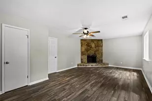 1055 Chapman Ln, Stone Mountain, GA 30088 - Photo 22