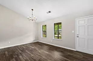 1055 Chapman Ln, Stone Mountain, GA 30088 - Photo 10