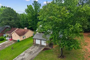 1055 Chapman Ln, Stone Mountain, GA 30088 - Photo 42