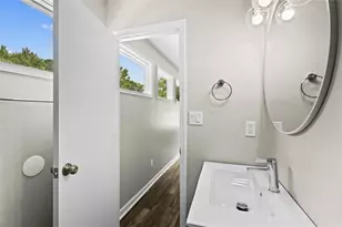 1055 Chapman Ln, Stone Mountain, GA 30088 - Photo 30