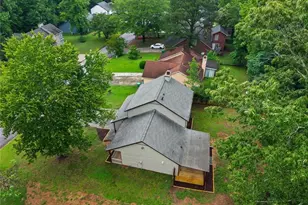 1055 Chapman Ln, Stone Mountain, GA 30088 - Photo 52