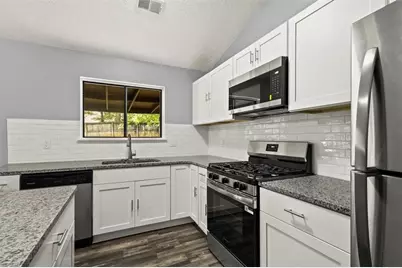 1055 Chapman Lane, Stone Mountain, GA 30088 - Photo 18