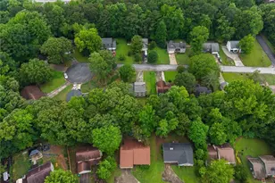 1055 Chapman Ln, Stone Mountain, GA 30088 - Photo 50