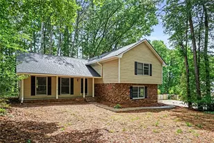 486 Benson Hurst Dr SW, Mableton, GA 30126 - Photo 2