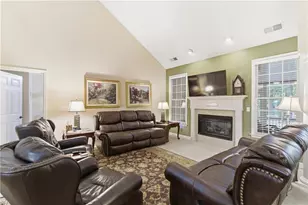205 Columbia St, McDonough, GA 30253 - Photo 8