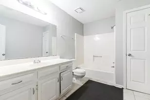 252 N Wesleyan Cir, Macon, GA 31210 - Photo 34