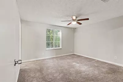 2196 Scarbrough Drive, Stone Mountain, GA 30088 - Photo 14