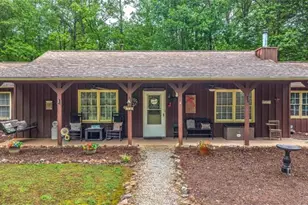 712 Honeysuckle Ln, Temple, GA 30179 - Photo 2