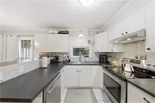 174 Maribeau Square NW, Atlanta, GA 30327 - Photo 8