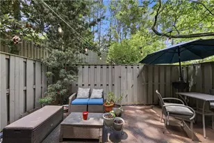 174 Maribeau Square NW, Atlanta, GA 30327 - Photo 24