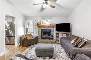 237 Mona Pl, Dallas, GA 30132 - Photo 6