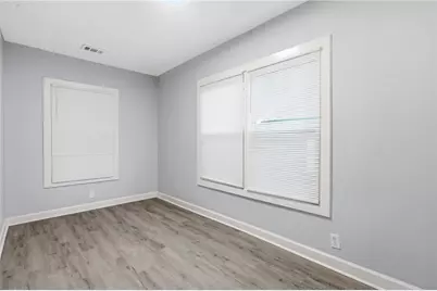 1337 SW McClelland Avenue, Atlanta, GA 30344 - Photo 16