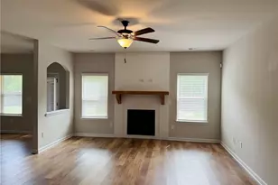 205 Denham Dr, Locust Grove, GA 30248 - Photo 6