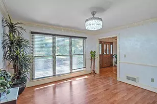 4640 Calleigh Way, Snellville, GA 30039 - Photo 6