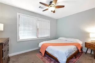 3978 Pineshore Cir, Gainesville, GA 30501 - Photo 18