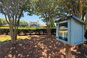 1678 Carr Cir NW, Atlanta, GA 30318 - Photo 34