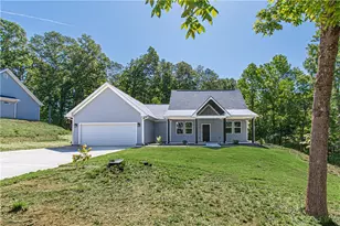 567 Martin Luther King Jr Dr, Jefferson, GA 30549 - Photo 1
