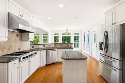 2059 Fairhill Lane NW, Marietta, GA 30064 - Photo 10