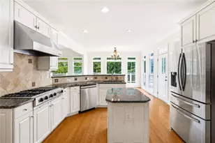 2059 Fairhill Ln NW, Marietta, GA 30064 - Photo 10