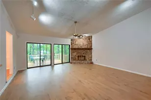 175 Ansley Ct, Roswell, GA 30076 - Photo 6