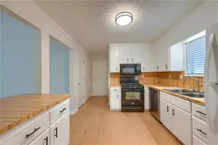 175 Ansley Ct, Roswell, GA 30076 - Photo 10
