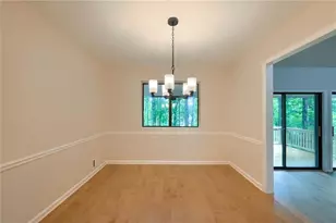 175 Ansley Ct, Roswell, GA 30076 - Photo 8