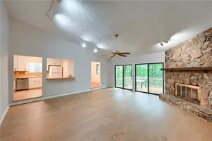 175 Ansley Ct, Roswell, GA 30076 - Photo 6