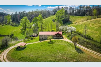 384 Maxwell Road, Blue Ridge, GA 30513 - Photo 4