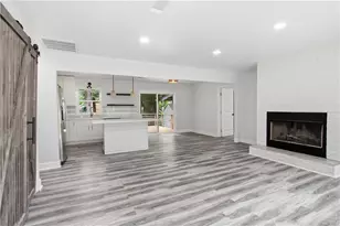 1614 Carolyn Dr, Stone Mountain, GA 30087 - Photo 10