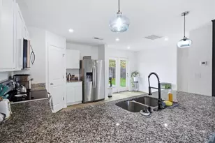 36 Oxford Ln, Kingston, GA 30145 - Photo 6