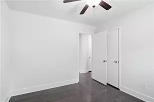 1239 Ashbrook Dr, Lawrenceville, GA 30043 - Photo 20