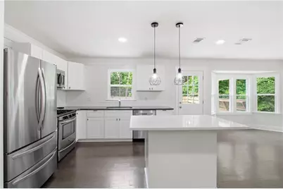 1239 Ashbrook Drive, Lawrenceville, GA 30043 - Photo 10