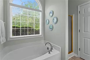 213 Colony Center Dr, Woodstock, GA 30188 - Photo 18