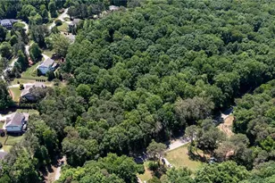 1981 Mountain Dr, Alpharetta, GA 30004 - Photo 2