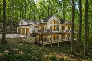 1981 Mountain Dr, Alpharetta, GA 30004 - Photo 2