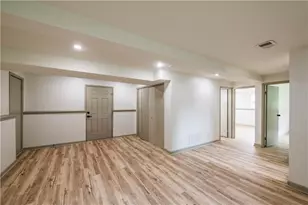 1949 N Landing Way, Marietta, GA 30066 - Photo 30