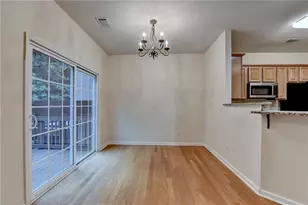 1641 Tailmore Ln, Lawrenceville, GA 30043 - Photo 8
