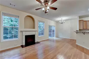 1641 Tailmore Ln, Lawrenceville, GA 30043 - Photo 2