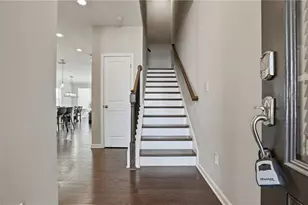 504 Elm Bluff Way, Lawrenceville, GA 30043 - Photo 2