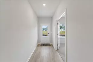 948 Brookshade Trl, Lawrenceville, GA 30045 - Photo 20