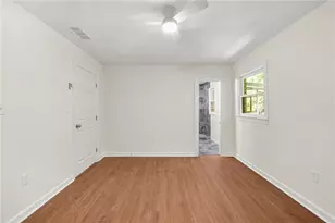 2402 Dawn Dr, Decatur, GA 30032 - Photo 18